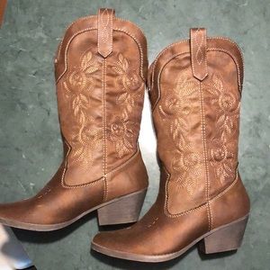 Ladies/Teens Brown Rampage Cowgirl Boots